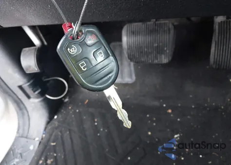 2013 Ford F-150 Lariat из США, поврежденный, VIN 1FTFW1ET3DFD54745